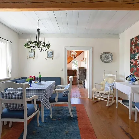 Holiday home Pellwormhaeuschen Pellworm